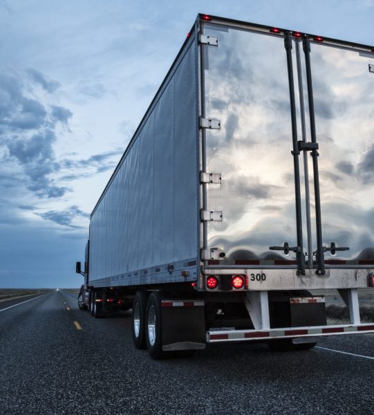 rear-view-of-the-trailer-on-a-class-8-commercial-t-2025-04-05-05-01-58-utc rear-view-of-the-trailer-on-a-class-8-commercial-t-2025-04-05-05-01-58-utc